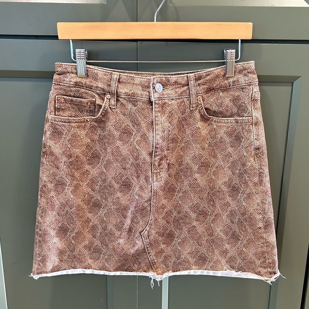 Paige Aideen Raw Hem Snakeskin Jean Mini Skirt - Picture 3 of 8